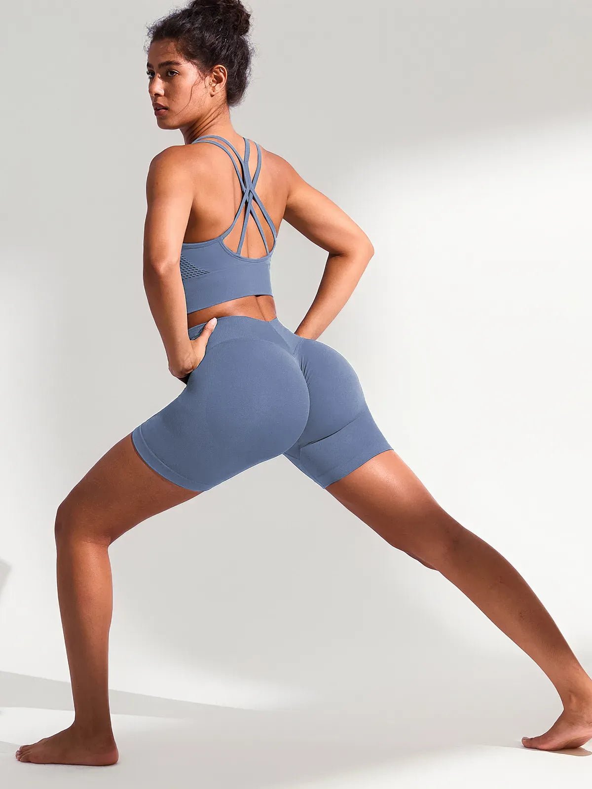 Seamless Scrunch Butt Workout Shorts - Keep - Us