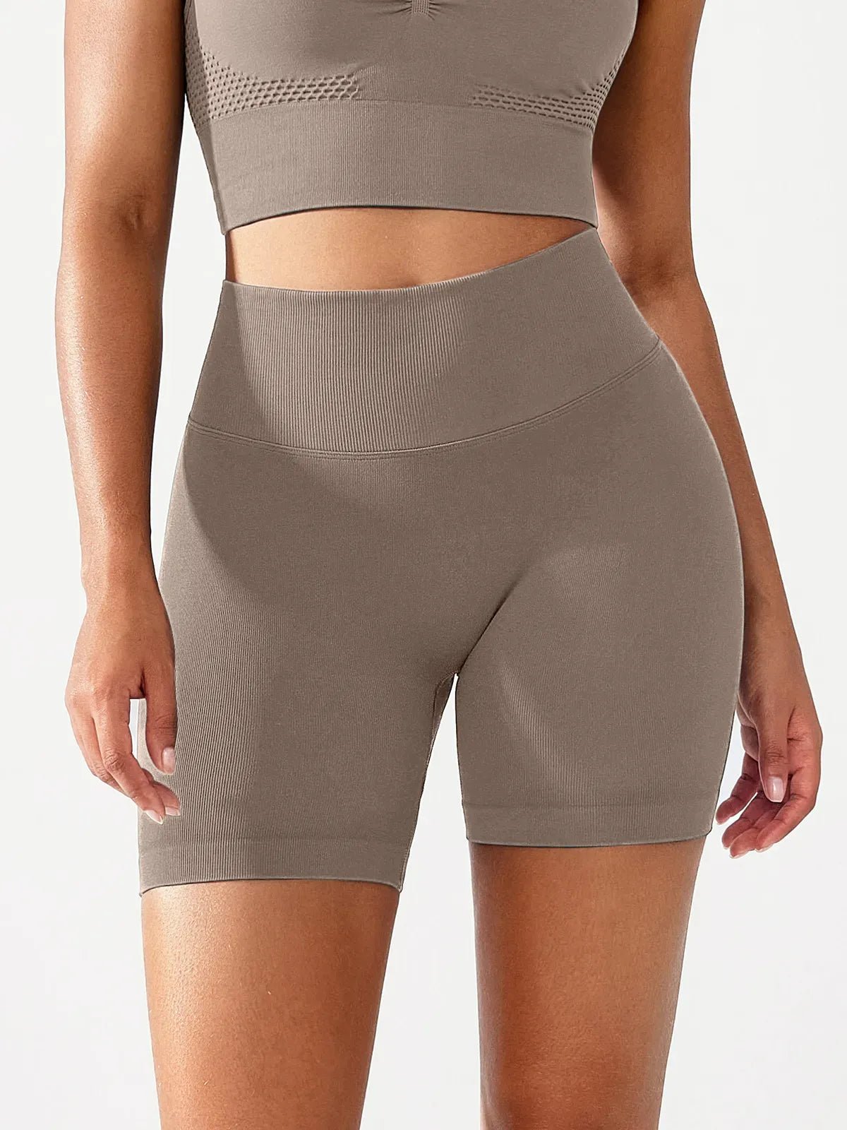 Seamless Scrunch Butt Workout Shorts - Keep - Us