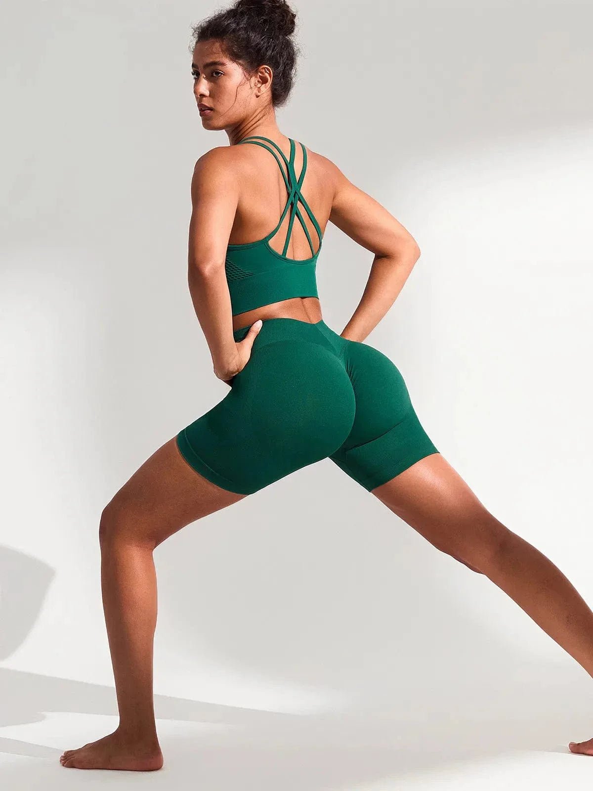Seamless Scrunch Butt Workout Shorts - Keep - Us