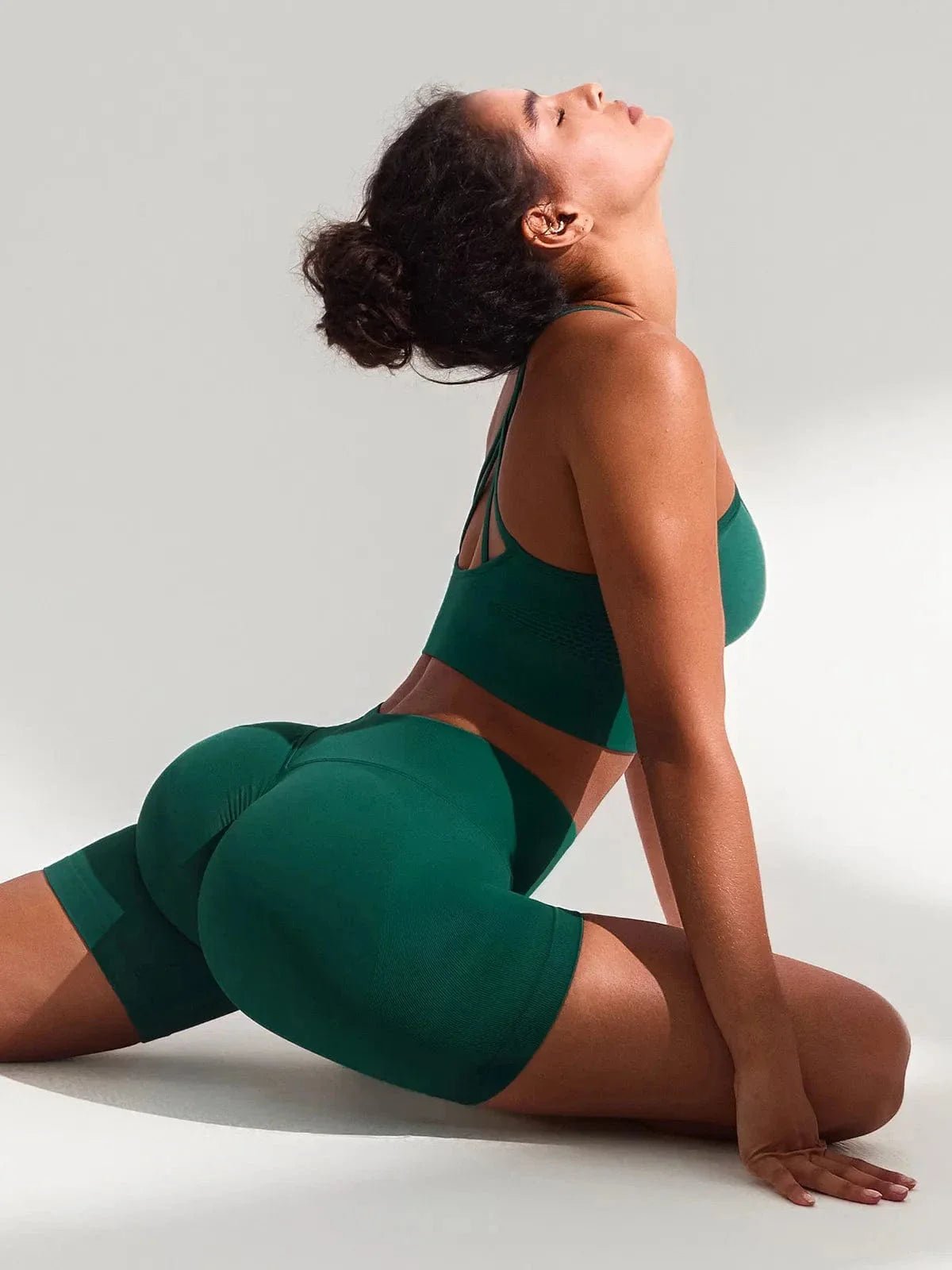 Seamless Scrunch Butt Workout Shorts - Keep - Us